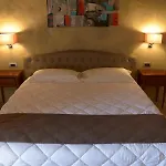 Gasthuis La Piazzetta 4*