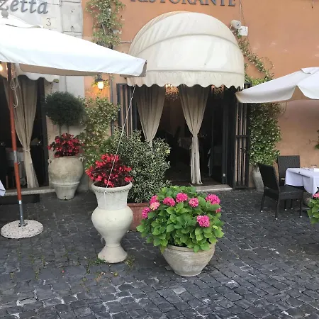 La Piazzetta Gasthof