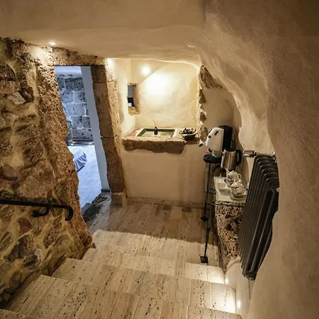La Piazzetta 2*