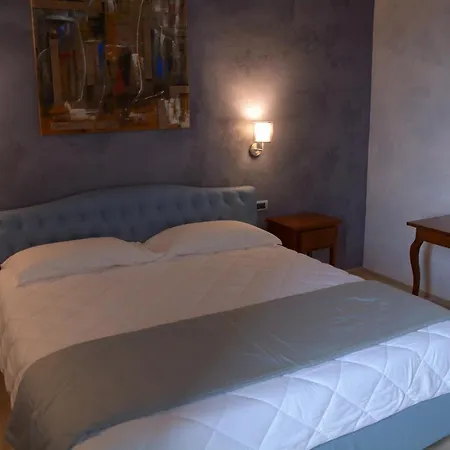 La Piazzetta Pensión Anagni